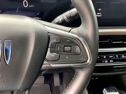 Used 2025 Buick Envista Avenir image 24