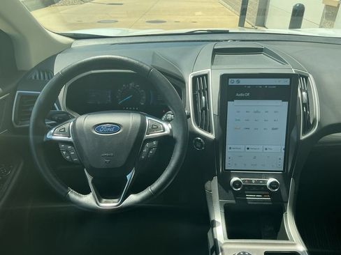 Used 2024 Ford Edge SEL w/ Convenience Package AWD/4WD image 10