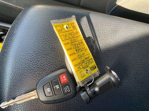 Used 2017 Toyota RAV4 XLE image 42