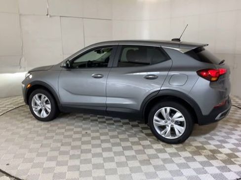 Used 2024 Buick Encore GX Preferred AWD/4WD image 5