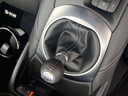 New 2025 MAZDA MX-5 Miata Club RWD image 21