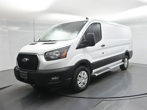 Certified 2023 Ford Transit 250 Low Roof w/ Exterior Upgrade Package image 25
