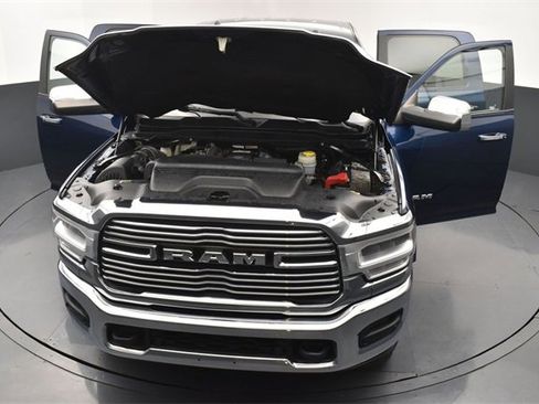 Used 2019 RAM 2500 Laramie image 26