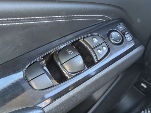 Used 2021 Nissan Altima 2.5 SV image 12