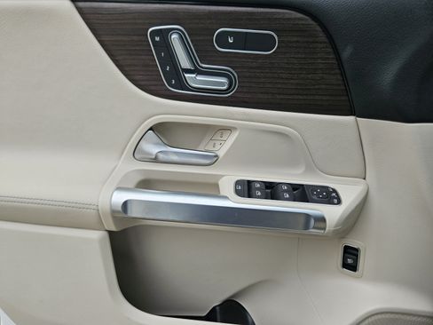 Certified 2026 Mercedes-Benz GLB 250 image 15
