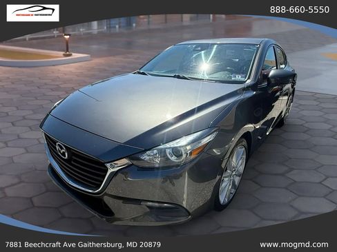Used 2017 MAZDA MAZDA3 Touring FWD image 1