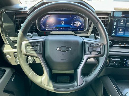 Used 2025 Chevrolet Silverado 1500 ZR2 w/ Technology Package AWD/4WD image 38