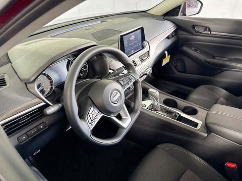 New 2026 Nissan Altima 2.5 SV FWD image 9