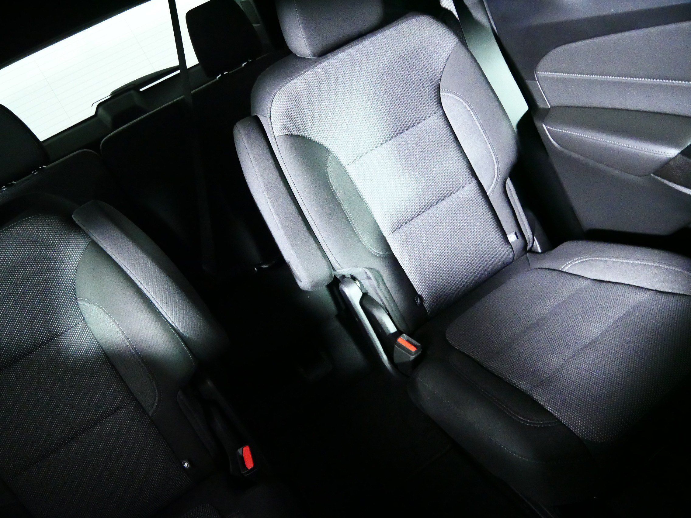 Used 2023 Chevrolet Traverse LT AWD/4WD image 14