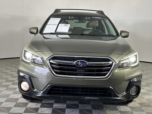 Used 2018 Subaru Outback 2.5i Limited image 5