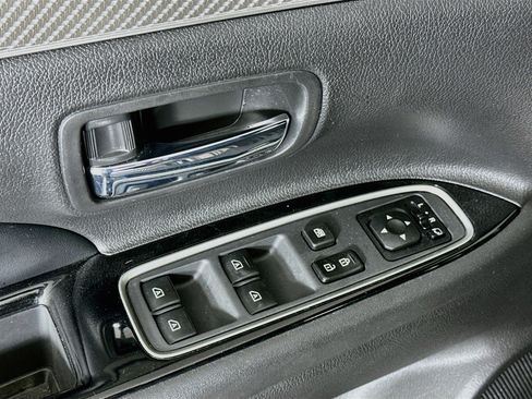 Used 2019 Mitsubishi Outlander GT AWD/4WD image 15