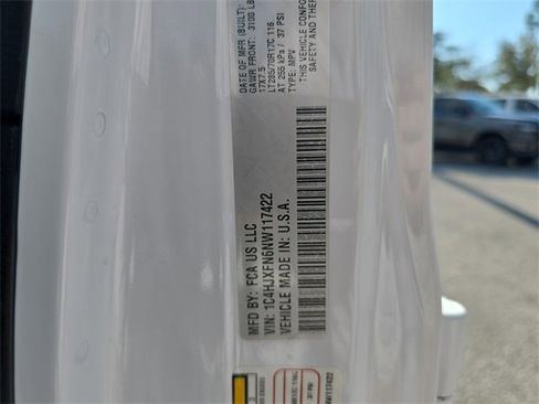 Certified 2022 Jeep Wrangler Unlimited Rubicon w/ Safety Group image 30