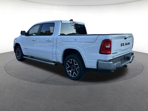 Used 2025 RAM 1500 Laramie AWD/4WD image 3