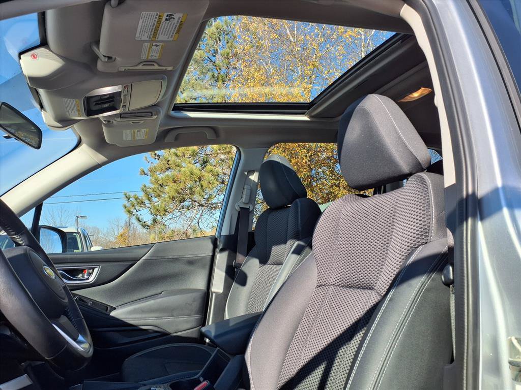 Used 2019 Subaru Forester Premium w/ All-Weather Package AWD/4WD image 7