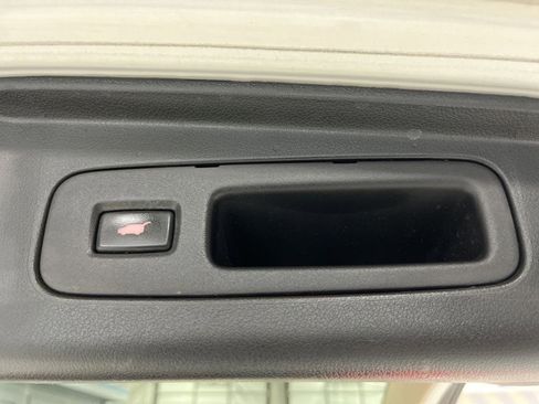 Used 2016 Honda CR-V Touring image 36