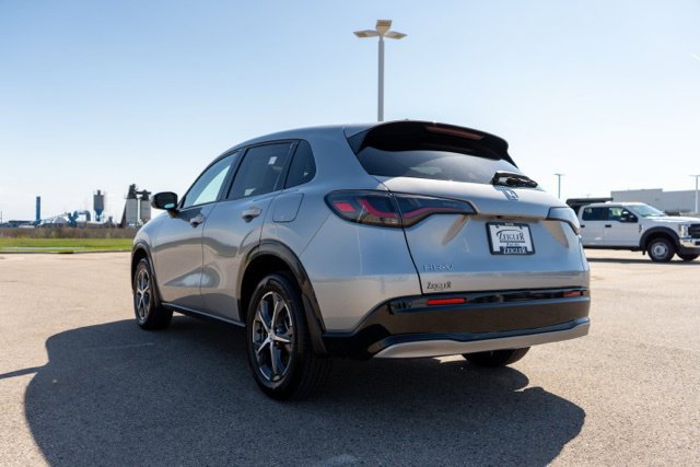Used 2024 Honda HR-V EX-L image 5