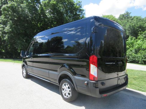 Used 2016 Ford Transit 250 148 Medium Roof RWD image 28