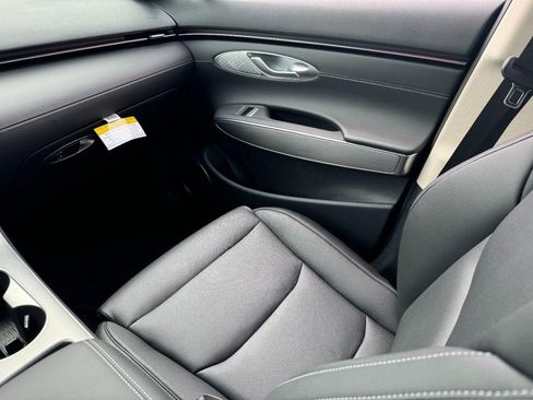 Certified 2026 Genesis GV70 2.5T Select image 12