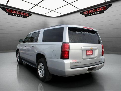 Used 2017 Chevrolet Suburban LT AWD/4WD image 3