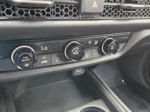 Used 2024 Honda HR-V LX image 17