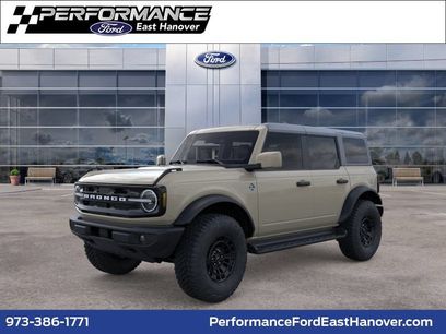 New 2026 Ford Bronco Outer Banks w/ Sasquatch Package