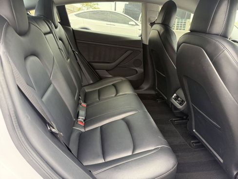 Used 2022 Tesla Model 3 Performance AWD/4WD image 21