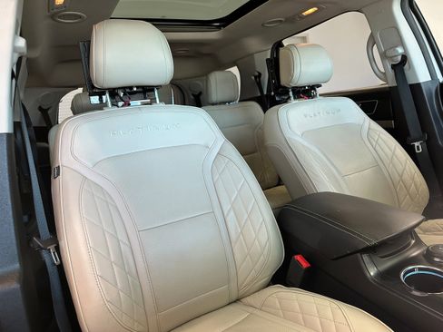 Used 2016 Ford Explorer Platinum AWD/4WD image 19