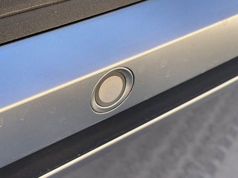 Used 2024 Hyundai Ioniq 5 SE image 9