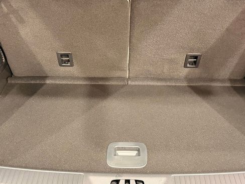 New 2026 Lincoln Aviator AWD image 32