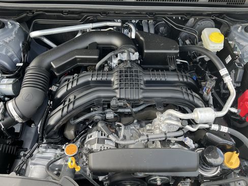 Certified 2025 Subaru Impreza 2.0i Sport AWD/4WD image 24