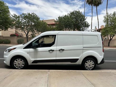 Used 2022 Ford Transit Connect XLT FWD image 5