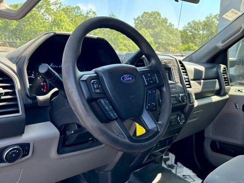 Used 2019 Ford F250 XL w/ Power Equipment Group AWD/4WD image 12