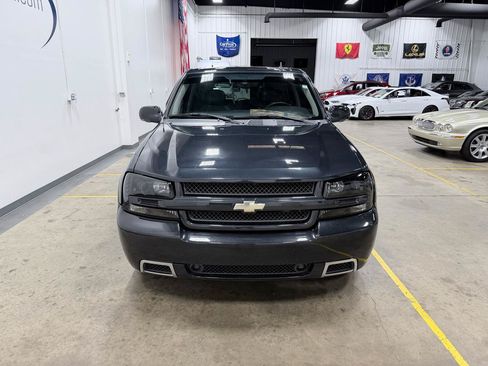 Used 2008 Chevrolet TrailBlazer SS w/ Sun And 6-Disc Cd Package RWD image 17