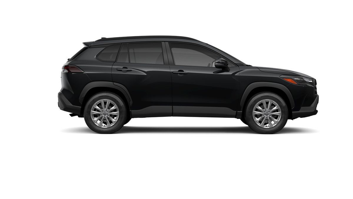 New 2026 Toyota Corolla Cross LE FWD image 34