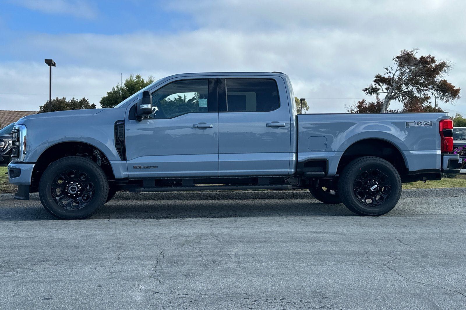 New 2026 Ford F250 Lariat w/ Black Appearance Package AWD/4WD image 2