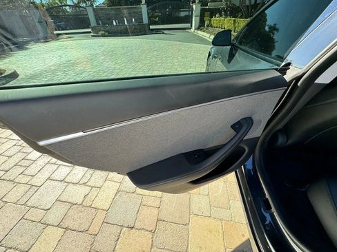 Used 2025 Tesla Model 3 Long Range RWD image 28