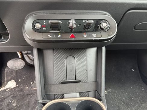 Used 2025 MINI Cooper S image 12