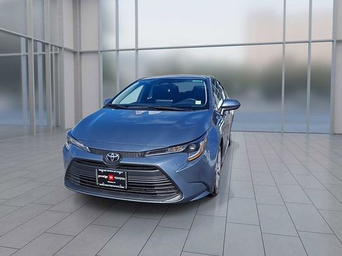 New 2026 Toyota Corolla LE image 5