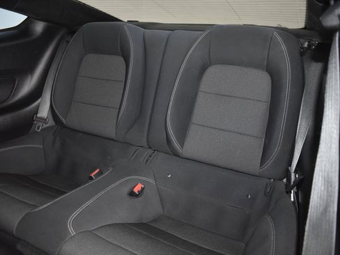 Used 2017 Ford Mustang Coupe image 12