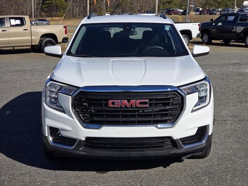 Used 2023 GMC Terrain SLE w/ Driver Convenience Package image 22