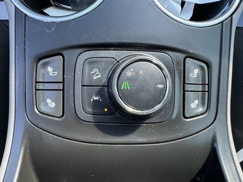 Used 2020 GMC Terrain SLT w/ Preferred Package image 16