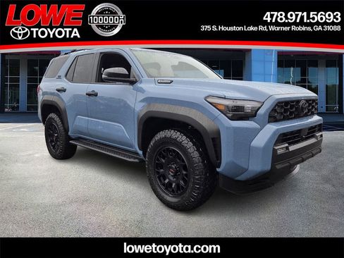 Certified 2025 Toyota 4Runner TRD Off-Road image 1