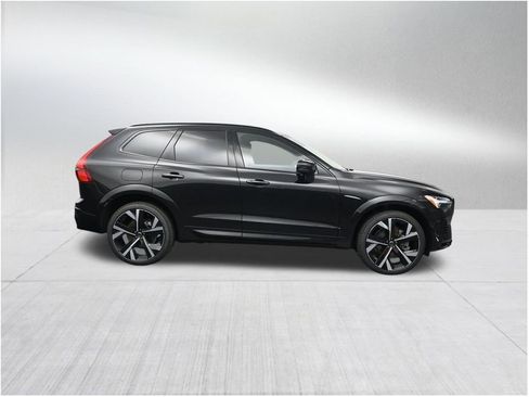 New 2026 Volvo XC60 T8 Ultra AWD/4WD image 6