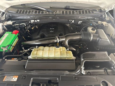 Used 2019 Lincoln Navigator L Reserve w/ Cargo Package AWD/4WD image 11