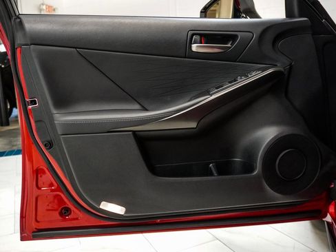 Used 2022 Lexus IS 350 F Sport image 22