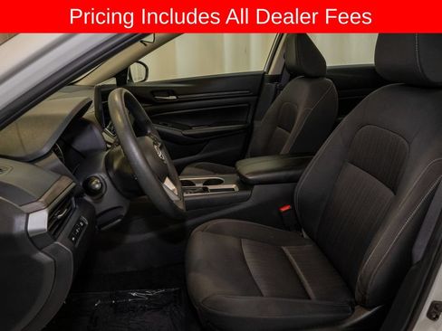 Certified 2025 Nissan Altima 2.5 SV w/ SV Special Edition Package FWD image 11