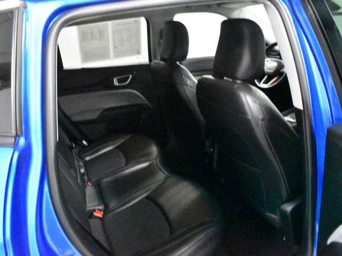 Used 2022 Jeep Compass Latitude w/ Convenience Group image 17