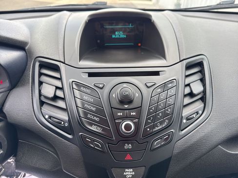 Used 2014 Ford Fiesta S image 18