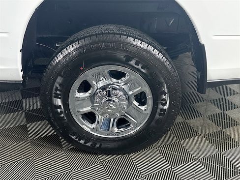 New 2026 RAM 3500 Tradesman w/ Chrome Appearance Group image 17