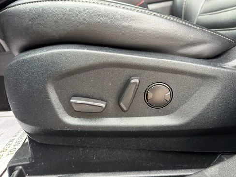 Used 2022 Ford Edge SEL w/ Convenience Package image 20